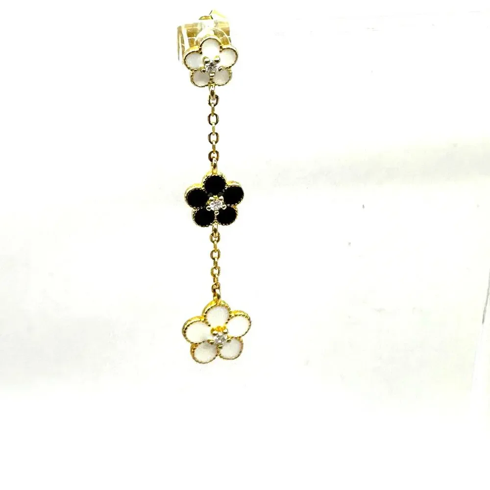 isabella m Enamel Flower Earring Handcrafted Artisan Gold Vermeil 925 preppy